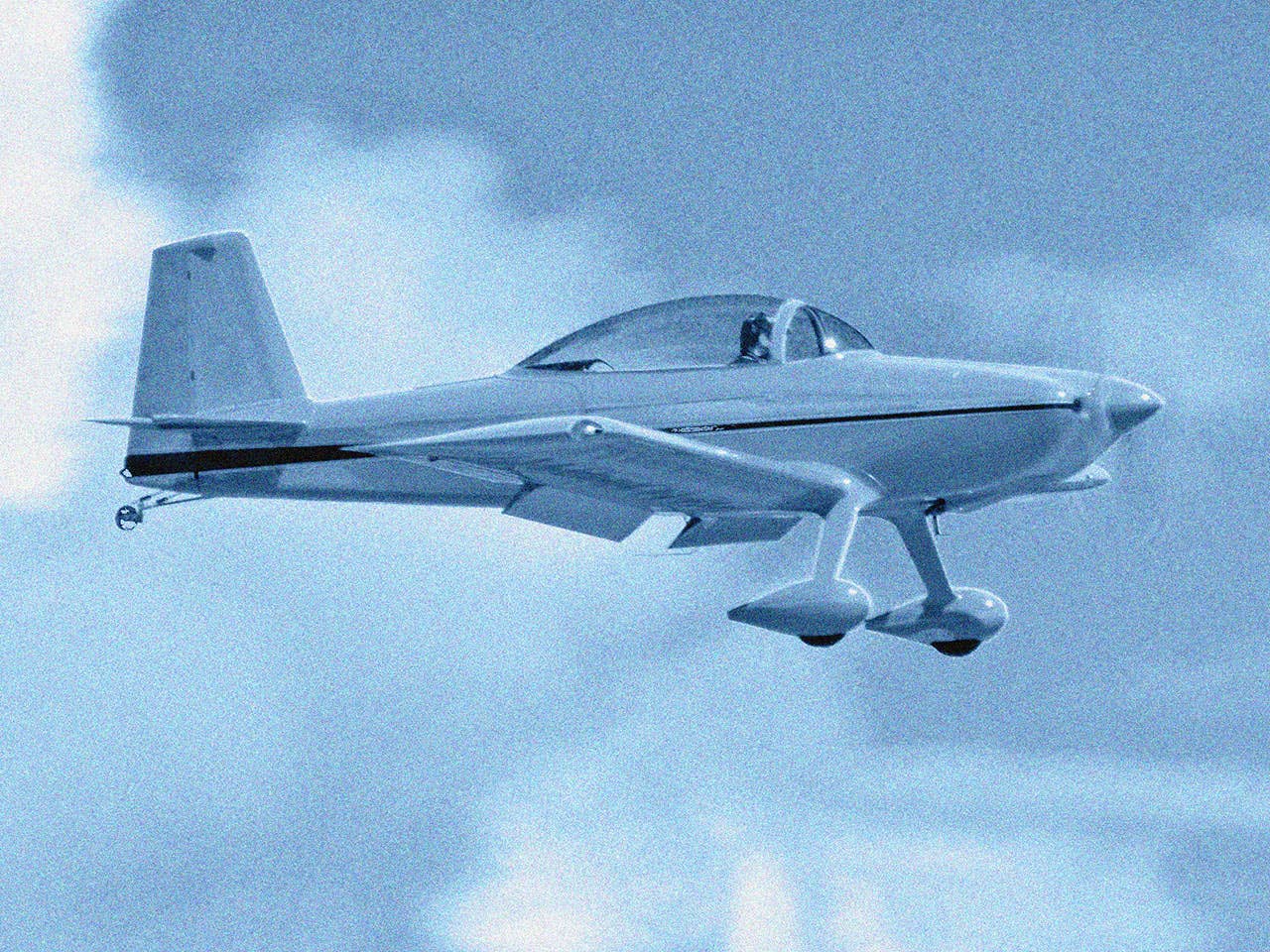 An RV-8 similar to the accident airplane. The model, a speedy and maneuverable kit plane, is one of the most popular kits ever.