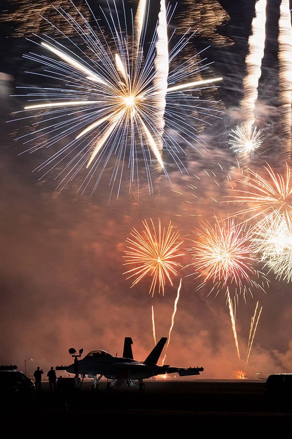 EAA AirVenture Oshkosh Night Airshow 2022