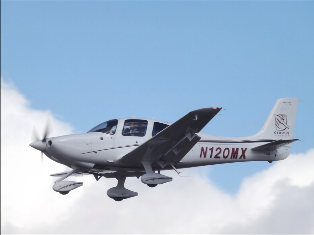 Cirrus SR20, 1999 - Plane & Pilot Magazine